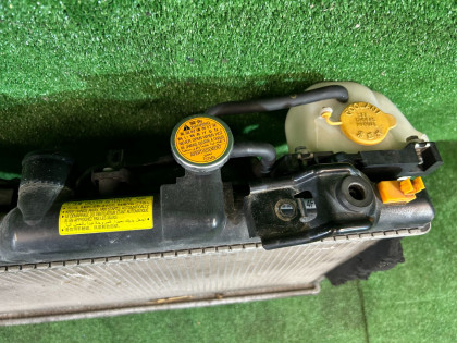 หม้อน้ำ SUBARU LEGACY OEM 45111FE111 BH5 2002 EJ206 AT