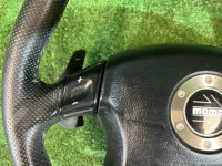 พวงมาลัย MOMO STI с лепестками. SUBARU LEGACY OEM 34311AE100 BH5 2002 SILVER 01G