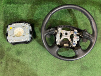 พวงมาลัย MOMO STI с лепестками. SUBARU LEGACY OEM 34311AE100 BH5 2002 SILVER 01G