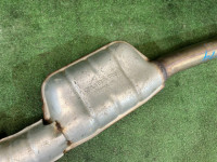 Средняя часть глушителя катализатор SUBARU LEGACY OEM 44200AE120 BH5 2002 EJ206 AT