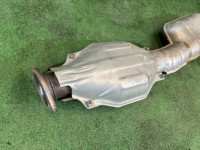 Средняя часть глушителя катализатор SUBARU LEGACY OEM 44200AE120 BH5 2002 EJ206 AT