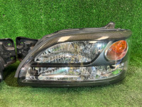 ไฟหน้า Ксенон + реснички SUBARU LEGACY OEM 84001AE300 84001AE310 BH5 2002