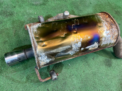 Muffler SUBARU LEGACY OEM 44300AE240 BEE 2002 EZ30 AT