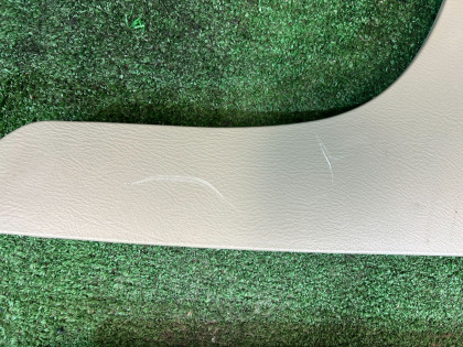Dashboard trim panel SUBARU LANCASTER OEM 66060AE180GE 66060AE190GE BH9 2000 BEIGE 8L5