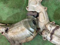 แคทาลิติก выпускной коллектор SUBARU LANCASTER OEM 44109AE001 BH9 1998 EJ254 AT
