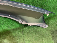 บังโคลนหน้าซ้าย цвет 1U6 SUBARU LANCASTER OEM 57120AE031 BH9 2003 GREEN / GREY 1U6