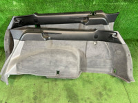 Revestimento da bagageira SUBARU LANCASTER OEM 94047AE020AC 94047AE030AC 95066AE020OC BHE BH9 BH5 2003 GREEN / GREY 1U6