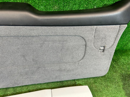 Revestimento da porta da bagageira SUBARU LANCASTER OEM 94320AE011AC 94310AE000OB 94310AE020OB BHE BH9 BH5 2003 GREEN / GREY 1U6