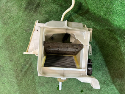 Heater unit SUBARU LANCASTER OEM 72110AE000 BHE BH9 BH5 BE5 BE9 BEE 2003 EJ254 AT