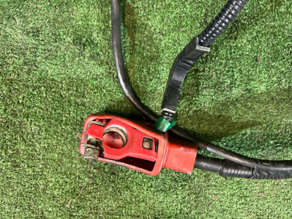バッテリーケーブル SUBARU LANCASTER OEM 81601AE430 BH9 2003 EJ254 AT