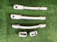 มือจับเพดาน SUBARU LANCASTER OEM 92041AE020OB 92041AE030OB 92043AE000OB 92045AE000OB 92045AE010OB BHE BH9 BH5 2003 GREEN / GREY 1U6