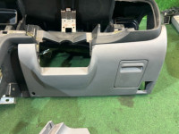 คอนโซลหน้า SUBARU LANCASTER OEM 66045AE000ML 66075AE000ML 66050AE330ML 66180AE000 66060AE360 BHE BH9 BH5 2003 GREEN / GREY 1U6