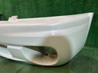 フロントバンパー WHITE PEARL 07C SUBARU LANCASTER OEM 57703AE230MQ BHE BH9 2001 WHITE PEARL 07C / 081