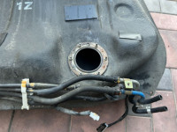 ถังน้ำมัน SUBARU LANCASTER OEM 42012AE010 BH9 2001 EZ30 AT