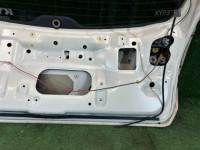 Porta da bagageira цвет 07C SUBARU LANCASTER OEM 60800AE040, 63011AE010, 84251AE060 BHE BH9 BH5 2001 WHITE PEARL 07C / 081