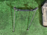 Soporte de batería SUBARU LANCASTER OEM 82161AA040, 82122AA031, 82182AA040 BHE BH9 BH5 BE5 BE9 BEE 2001