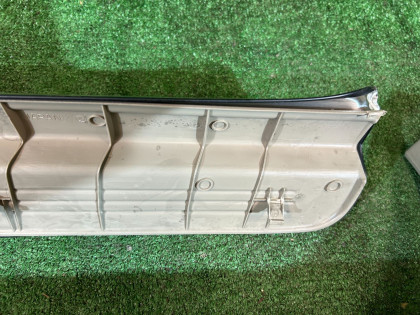 คิ้วชายบันได тюнинг SUBARU LANCASTER OEM 94060AE000GE, 94060AE010GE, 94061AE000GE, 94061AE010GE BHE BH9 BH5 2001 WHITE PEARL 07C / 081