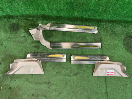 คิ้วชายบันได тюнинг SUBARU LANCASTER OEM 94060AE000GE, 94060AE010GE, 94061AE000GE, 94061AE010GE BHE BH9 BH5 2001 WHITE PEARL 07C / 081