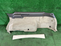 Revestimento da bagageira SUBARU LANCASTER OEM 95066AE020GG, 95066AE030GG, 95073AE000GG, 95067AE050GG BHE BH9 2001 WHITE PEARL 07C / 081