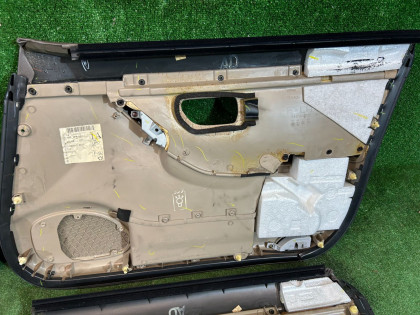 Door trim panels SUBARU LANCASTER OEM 94210AE600AD, 94210AE610AD, 94220AE420AD, 94220AE430AD BHE BH9 BH5 2001 WHITE PEARL 07C / 081