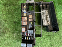 กล่องฟิวส์ SUBARU LANCASTER OEM 82231AE060 BHE 2001 EZ30 AT