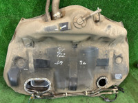 ถังน้ำมัน SUBARU LANCASTER OEM 42012AE010 BH9 2001 EZ30 AT
