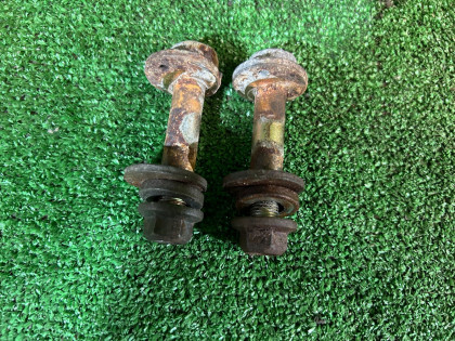 น็อตปรับศูนย์ล้อหลัง 901700122 SUBARU LANCASTER