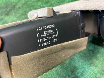 行李厢风扇 комплект с кнопкой и фишкой SUBARU LANCASTER OEM 72710AE000 BHE BH9 BH5 2001 EZ30 AT