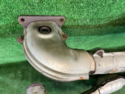 ท่อร่วมไอเสีย SUBARU LANCASTER OEM 44101AE050, 44101AE040 BHE BEE 2001 EZ30 AT