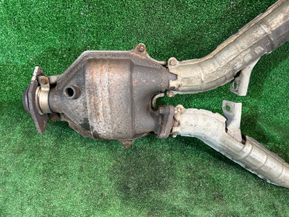 ท่อร่วมไอเสีย SUBARU LANCASTER OEM 44101AE050, 44101AE040 BHE BEE 2001 EZ30 AT