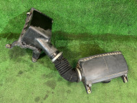กล่องกรองอากาศ под СВАП SUBARU LANCASTER OEM 46052AE000 46051AE000 BHE BEE 2001 EZ30 AT