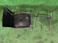 Крепление аккумулятора SUBARU LANCASTER OEM 82161AA040, 82122AA031, 82182AA040 BHE BH9 BH5 BE5 BE9 BEE 2001