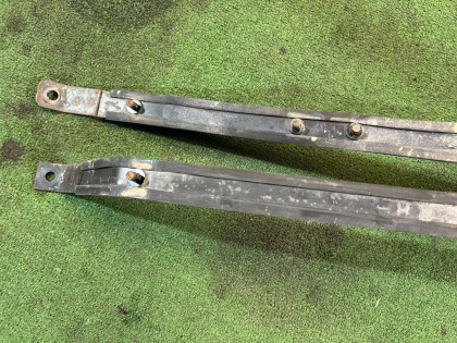 สายรัดถังน้ำมัน SUBARU LANCASTER OEM 42017AE010 42017AE000 BH9 BHE BH6 2001 EZ30 AT