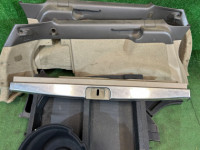 Boot trim тюнинг SUBARU LANCASTER OEM 95066AE020GG, 95066AE030GG, 95073AE000GG, 95067AE050GG BHE BH9 2001 BLUE / GREY 1U3