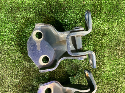 บานพับประตูหน้าซ้าย SUBARU LANCASTER OEM 61220AC010 61220AC000 BHE 2001 BLUE / GREY 1U3