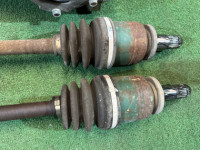 เฟืองท้าย с приводами G/R=4.111 SUBARU LANCASTER OEM 38104AA020, 27011AA343 BHE BH9 BH5 BE5 BE9 BEE 2001 EZ30 AT