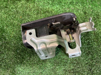 Puxador da tampa do depósito SUBARU LANCASTER OEM 57340AE020 BH9 2001 BLUE / GREY 1U3