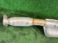 ท่อไอเสียท่อนกลาง SUBARU LANCASTER OEM 44200AE080 BHE BEE 2001 EZ30 AT