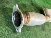 ท่อไอเสียท่อนกลาง SUBARU LANCASTER OEM 44200AE080 BHE BEE 2001 EZ30 AT