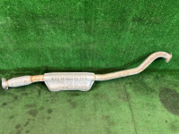 ท่อไอเสียท่อนกลาง SUBARU LANCASTER OEM 44200AE080 BHE BEE 2001 EZ30 AT