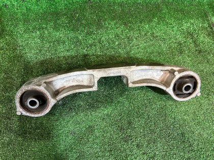 ยางแท่นเฟืองท้าย Алюминий 41310AG040 SUBARU LEGACY