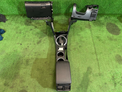 Glovebox and armrest свап SUBARU LEGACY OEM 92114AG120JC 66120AG101JC 35170AG000 BP5 2007 SILVER C6Z