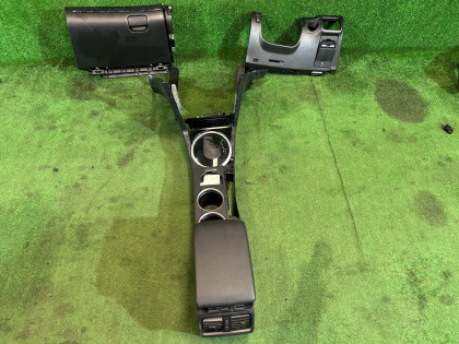 ช่องเก็บของและที่วางแขน свап 92114AG120JC 66120AG101JC 35170AG000 SUBARU LEGACY