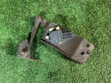 リアヘッドライトレベリングセンサー SUBARU LEGACY OEM 84031AG000 BP5 2007