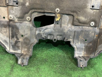 エンジンアンダーカバー SUBARU LEGACY OEM 56410AG004 BP5 2008 SILVER C6Z