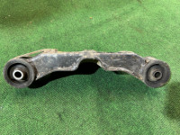 Soporte del diferencial SUBARU LEGACY OEM 41310AE002 BE9 2001 EJ254
