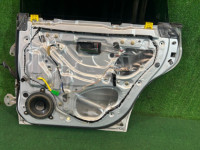 ประตูหลังขวา SUBARU LEGACY OEM 60400AE400 BE9 BE5 BEE 2001 SILVER 01G