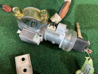 Juego de cerraduras SUBARU LEGACY OEM 57491AE622 BE5 BE9 BEE 2001 SILVER 01G