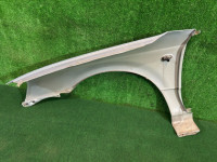 Крыло переднее правое SUBARU LEGACY OEM 57120AE001 BHE BH9 BH5 BE5 BE9 BEE 2001 SILVER 01G