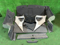 แผงบุห้องเก็บของท้าย 94514AE022, 94511AE030, 94511AE040, 94511AE050 SUBARU LEGACY